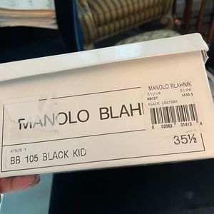 Manolo Blahnik black leather pumps